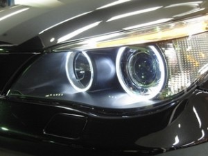 BMW　5シリーズのヘッドライト