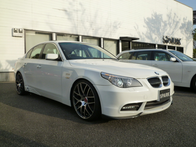 530i ハイラインＢＥＡＭコンプリート　ベージュレザーシート　プッシュスタート　サンルーフ車両画像04