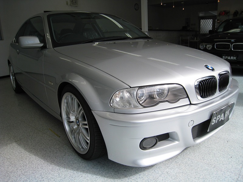 330Ci エアロパッケージ 黒革・サンルーフ車両画像03