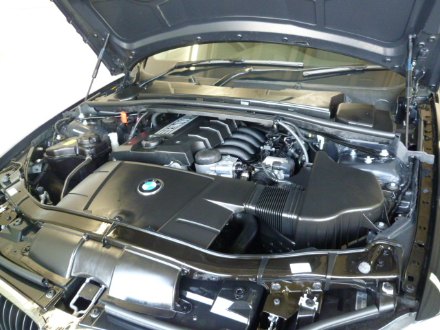 320iLCI　新型エンジン　iDrive車両画像05