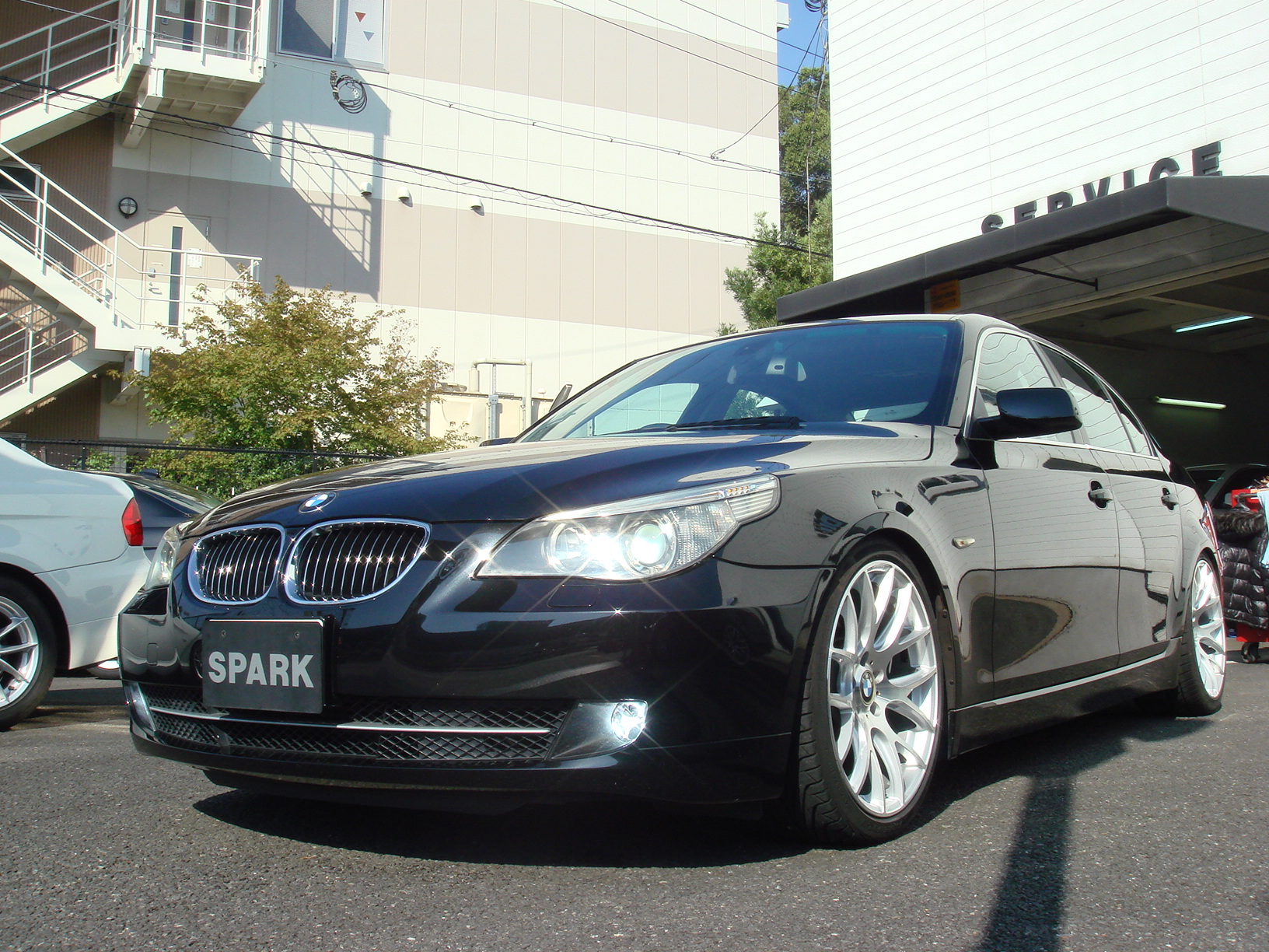 BMW 530i ハイラインパッケージ　サンルーフ　後期エンジン車両画像10