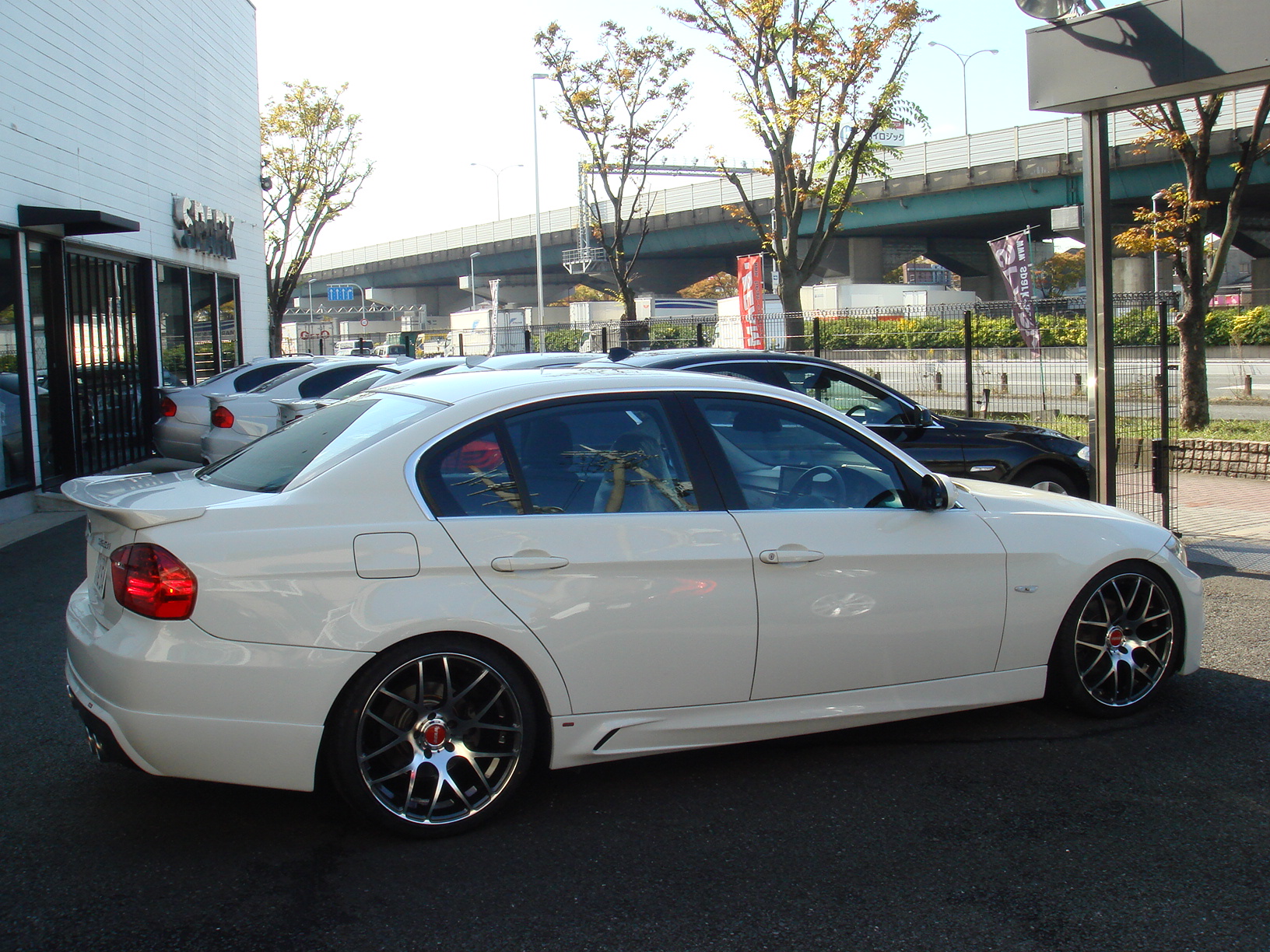 323i　BEAMコンプリートカーＳｔⅡ　LCIルックLEDテール　20インチアルミ　　車両画像04