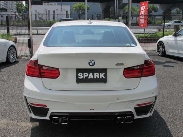 ３２０ｉ　スポーツ　ＢＥＡＭコンプリートカー　パドルシフト　バックカメラ車両画像09