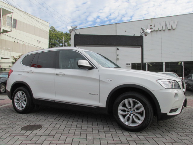 X3 xDrive20d ハイライン ブラックレザー ワンオーナー ウッドパネル 全周囲カメラ車両画像04