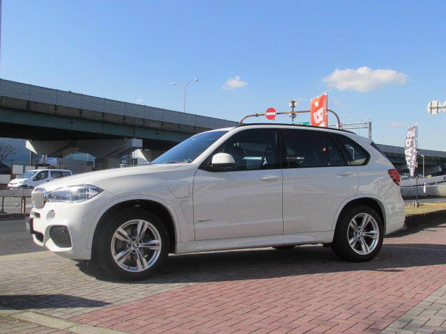 X5 XDrive40e Mスポーツ パノラマＳＲ セレクトパッケージ ブラックレザー車両画像08