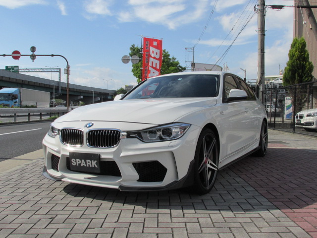 320i BEAMコンプリートカー ストレージパッケージ バックカメラ車両画像01