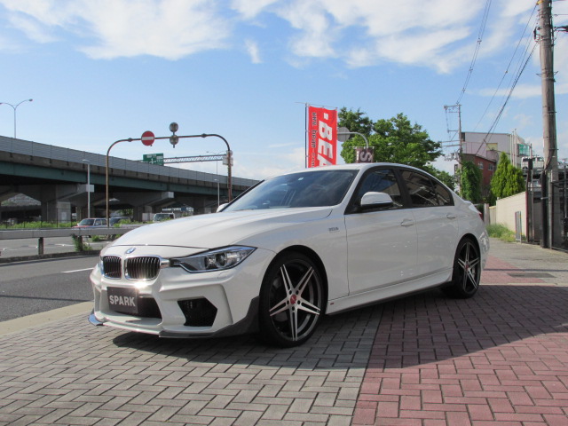 320i BEAMコンプリートカー ストレージパッケージ バックカメラ車両画像09