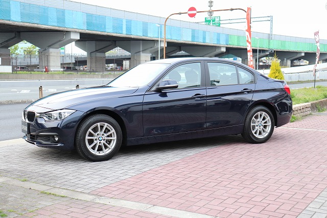 320ｄ 後期モデル ワンオーナー 追従クルーズ  LEDヘッド＆フォグ車両画像08