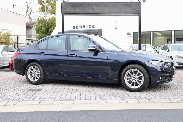 320ｄ 後期モデル ワンオーナー 追従クルーズ  LEDヘッド＆フォグ車両画像04