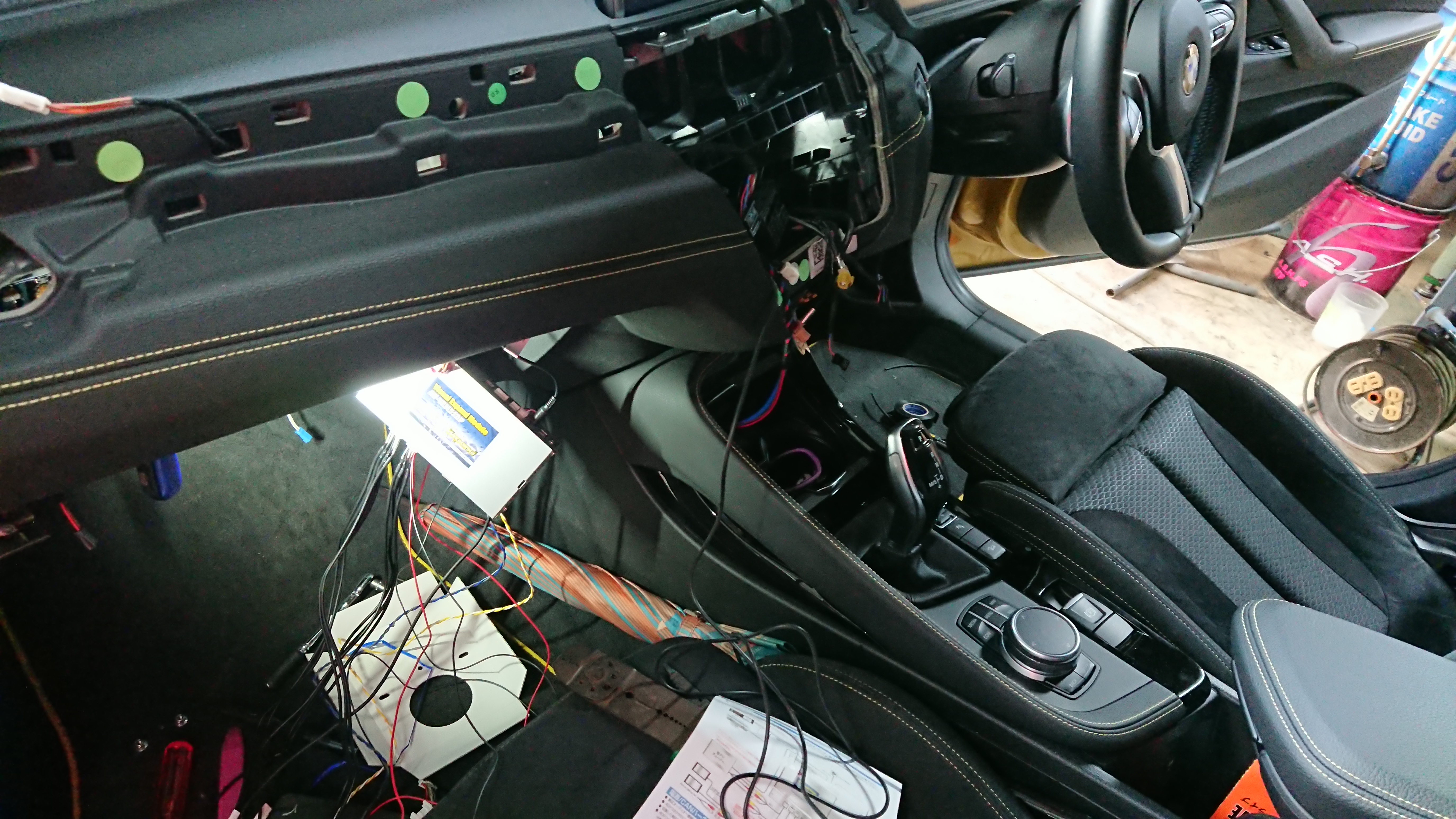 Bmw F39 X2 インターフェイス 地デジ レーダー ドライブレコーダー取り付け Bmw中古車専門店スパークオート