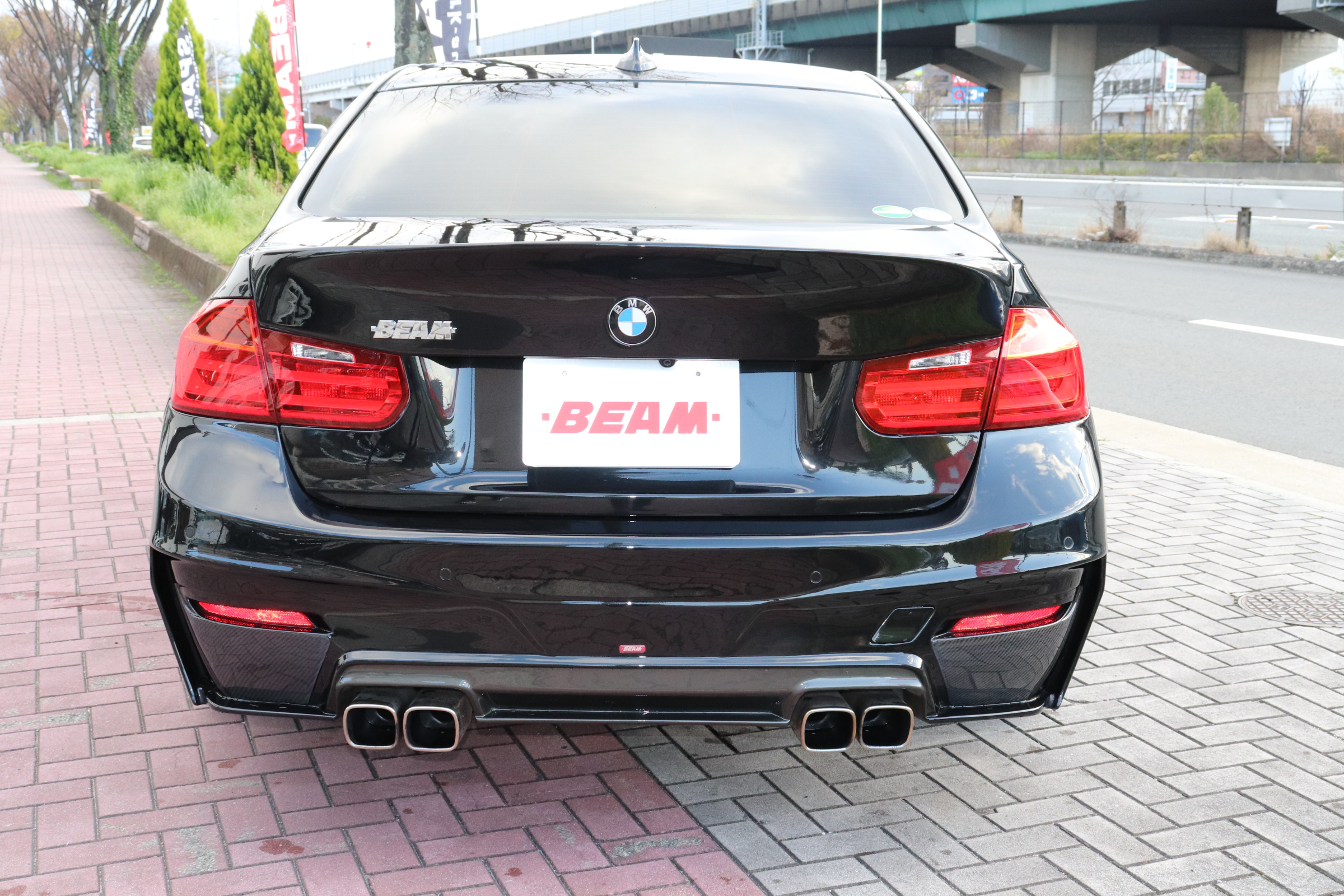 320i スポーツ　BEAMコンプリートカー　ブラックAW車両画像06