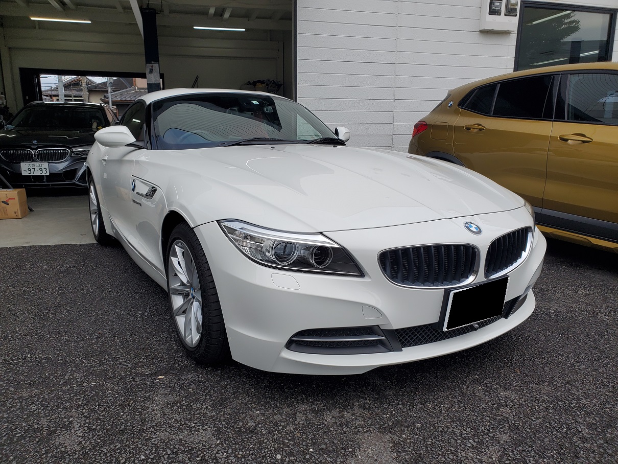 東大阪市k様 Bmw E Z4 1年点検 ナビ更新 Bmw中古車専門店スパークオート