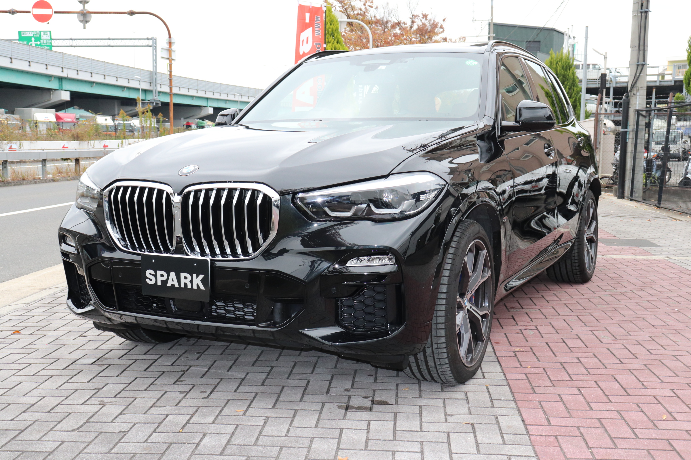 X5 xDrive 35d Mスポーツ ドライビングダイナミクスパッケージ エアサス サンルーフ 21インチAWの画像