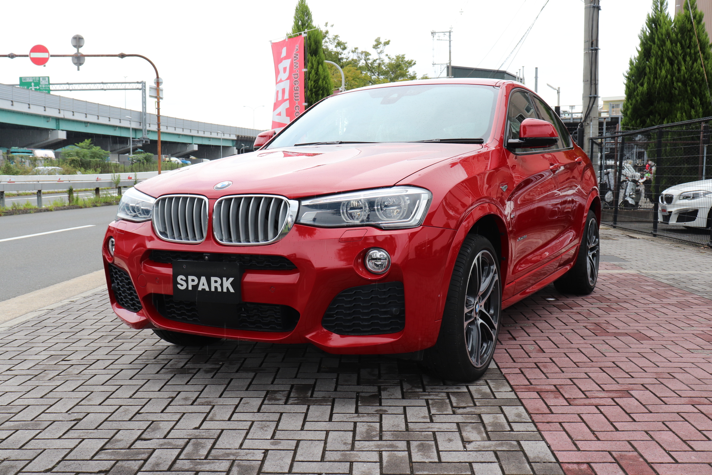 X4 xDrive 28i Mスポーツ 4WD 20インチACCレーンチェンジW LEDヘッド Mスポステアの画像