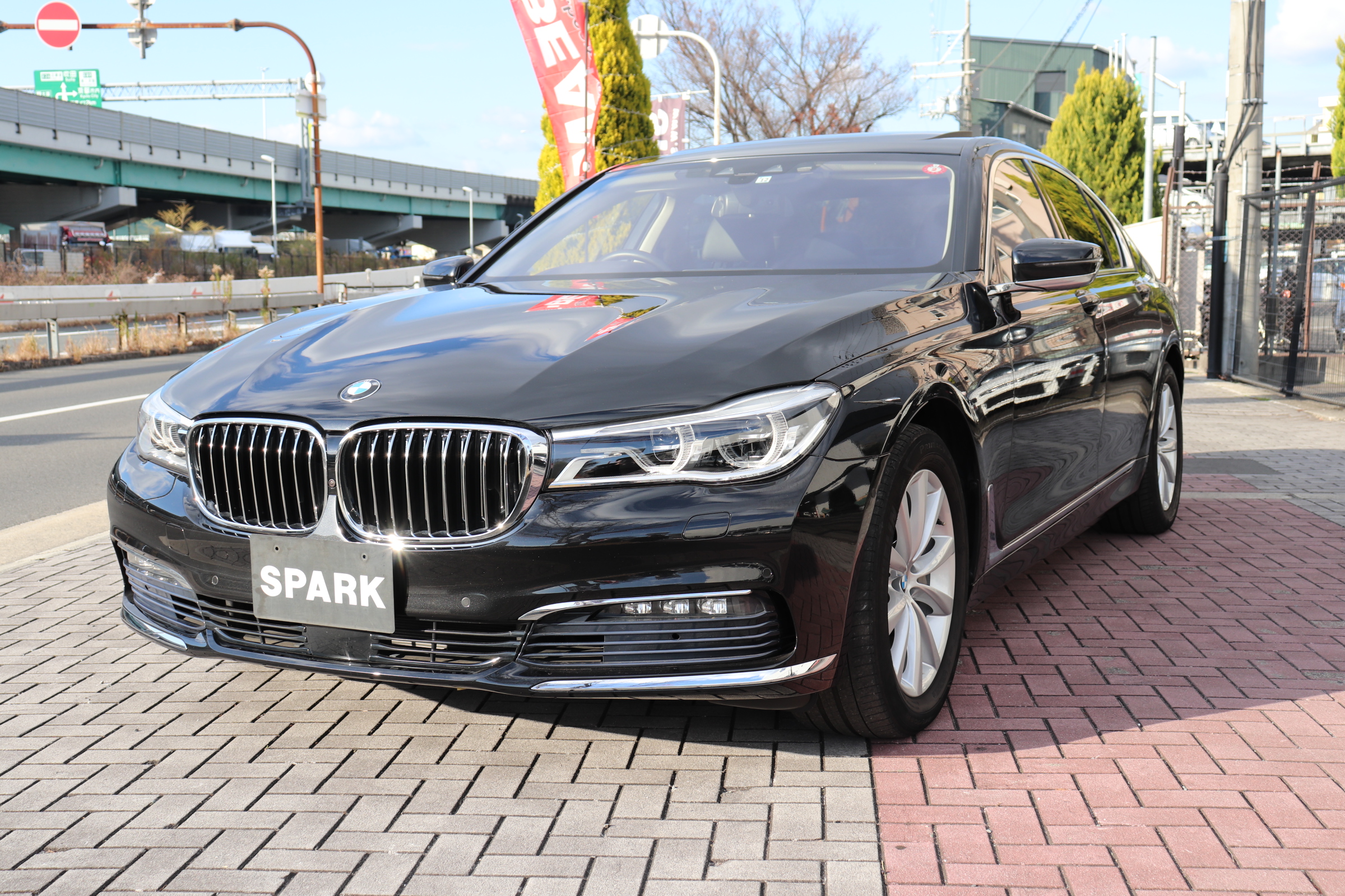 740i プラスパッケージ コンフォートシート SR 黒革 ワンオーナー車両画像01