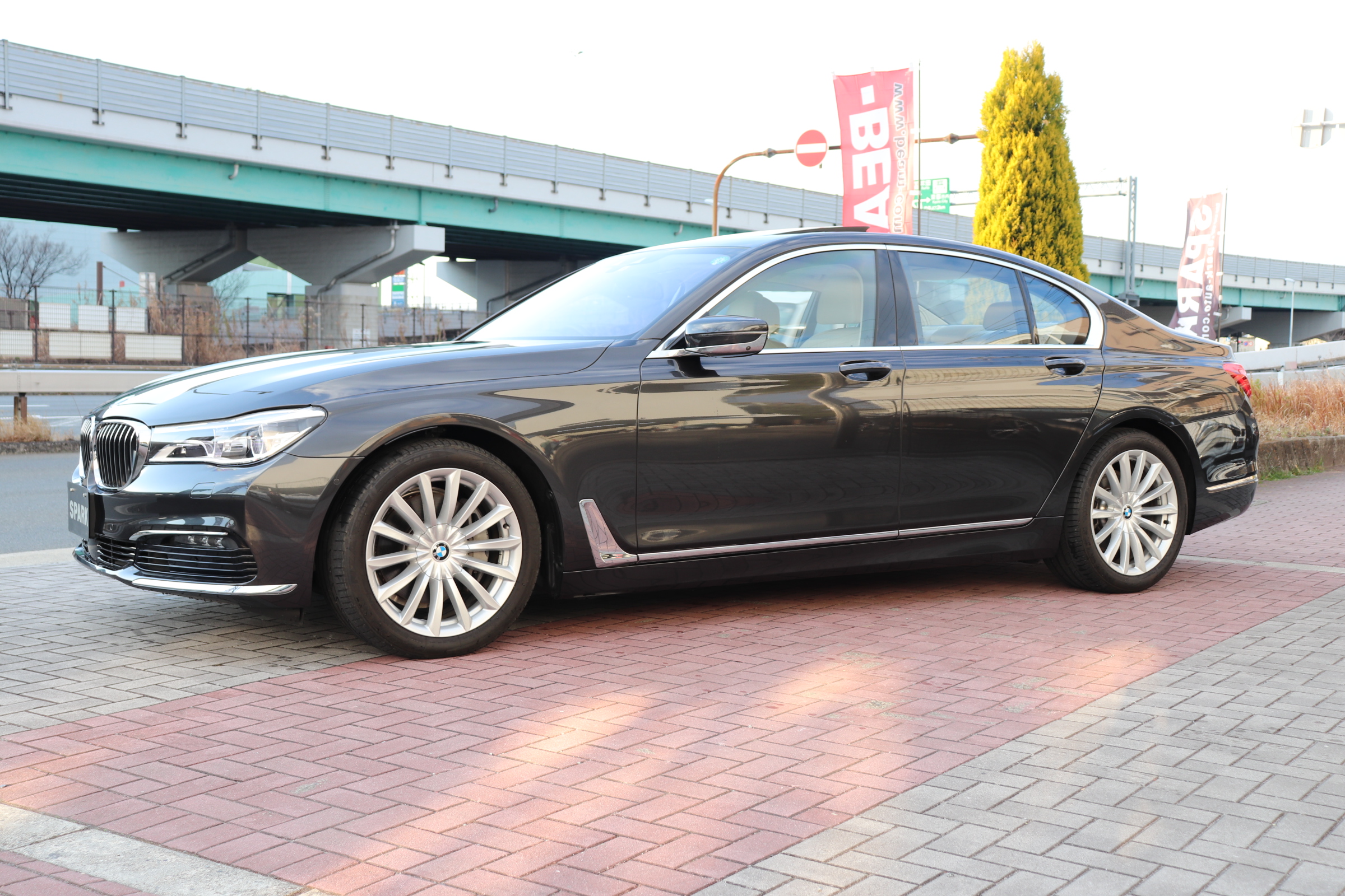 740i サンルーフ HUD ベージュレザー マッサージシート ハーマンカードン車両画像08