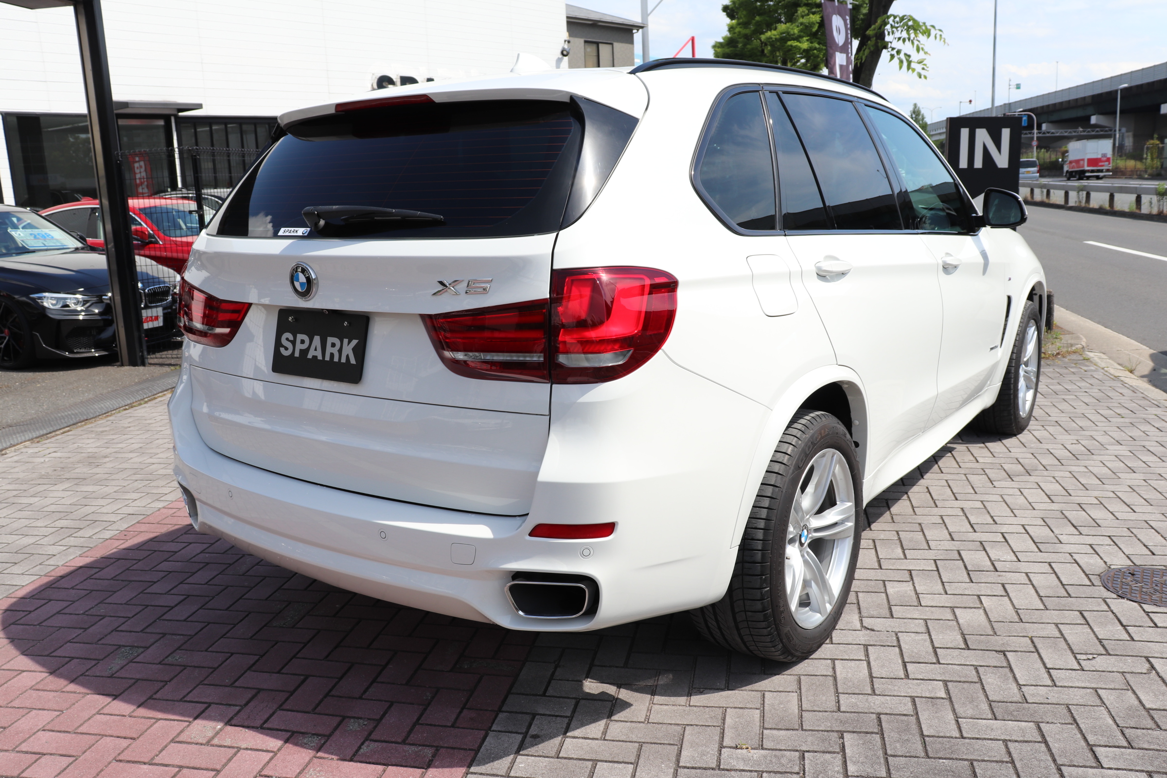 X5 xDrive 35ｄ Mスポーツ セレクトパッケージ ブラウンレザー LEDヘッドライト車両画像06