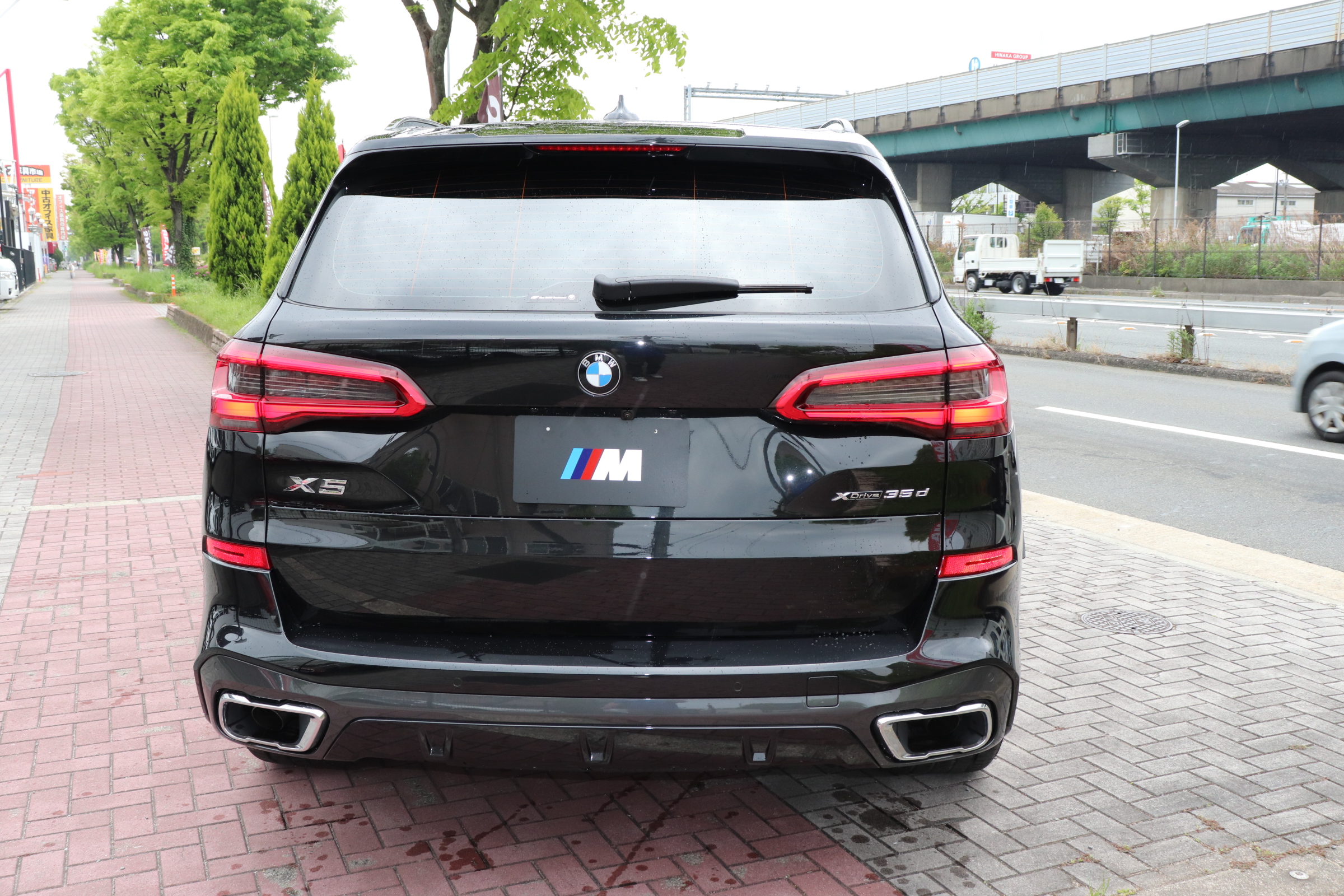 X5 xDrive 35d Mスポーツ パノラマサンルーフ ブラックレザー車両画像06