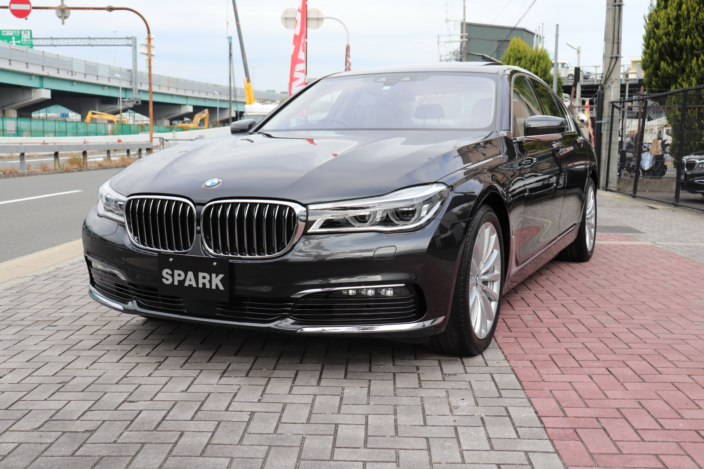 740i サンルーフ HUD ベージュレザー マッサージシート ハーマンカードンの画像