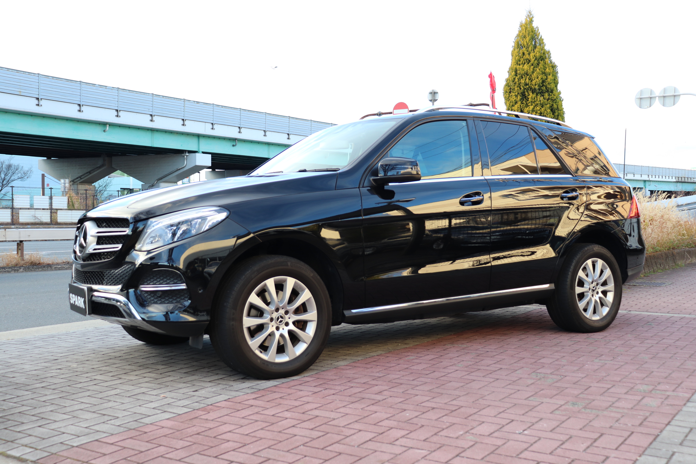 GLE350d 4マチック本革仕様 4WD ワンオーナー　レーダークルーズ車両画像08