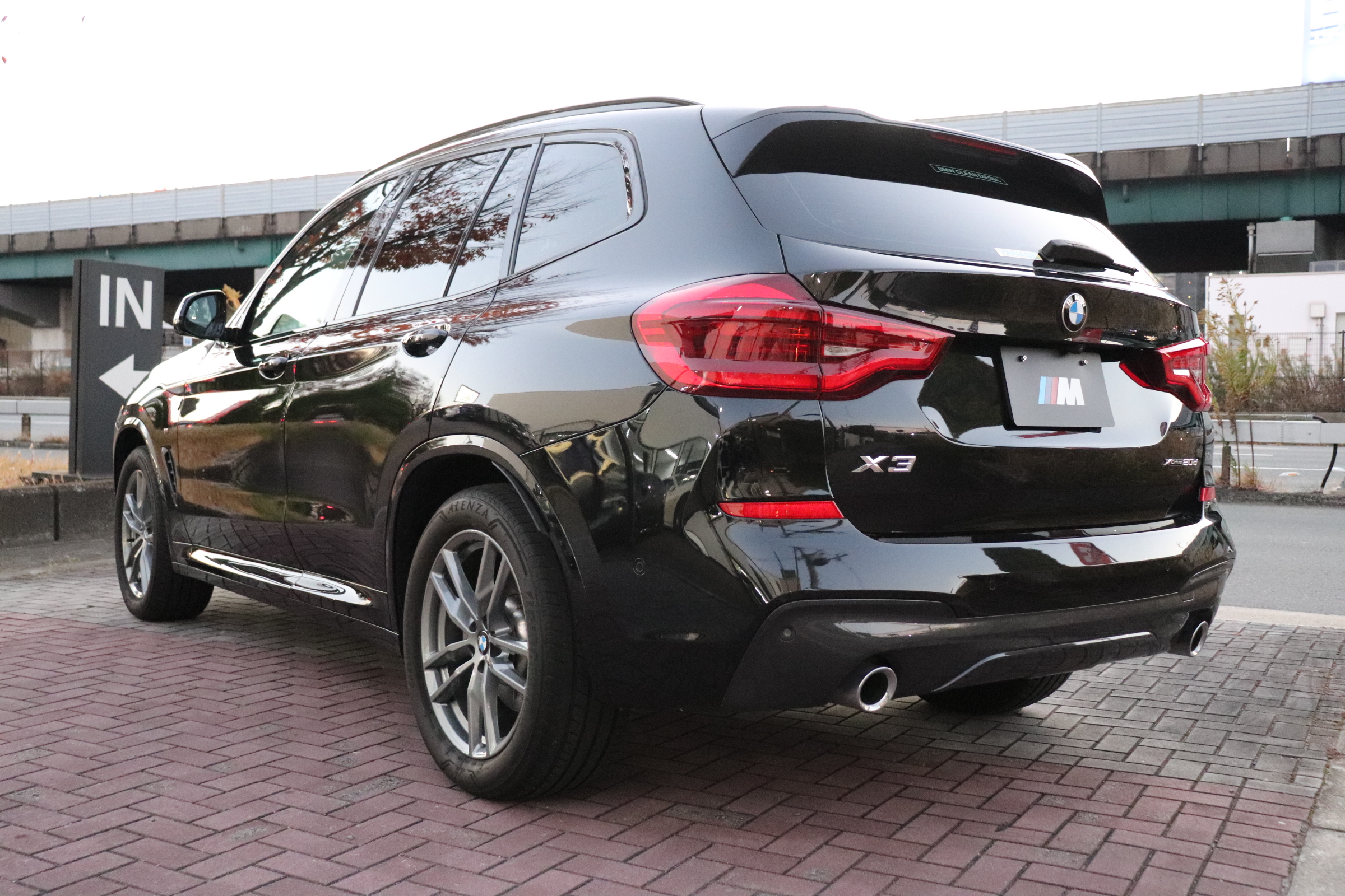 X3 xDrive20d Mスポーツ 4WD ACC HUD オートリアゲート車両画像07