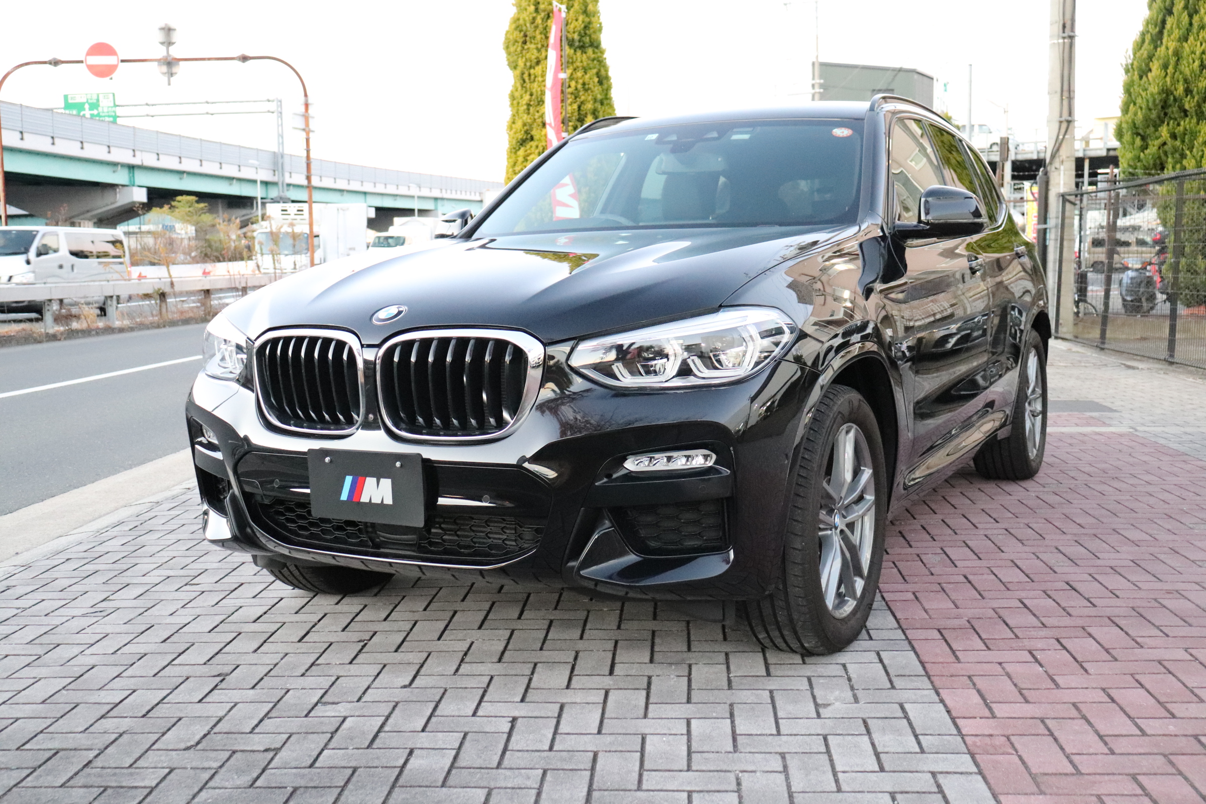 X3 xDrive20d Mスポーツ 4WD ACC HUD オートリアゲート車両画像01