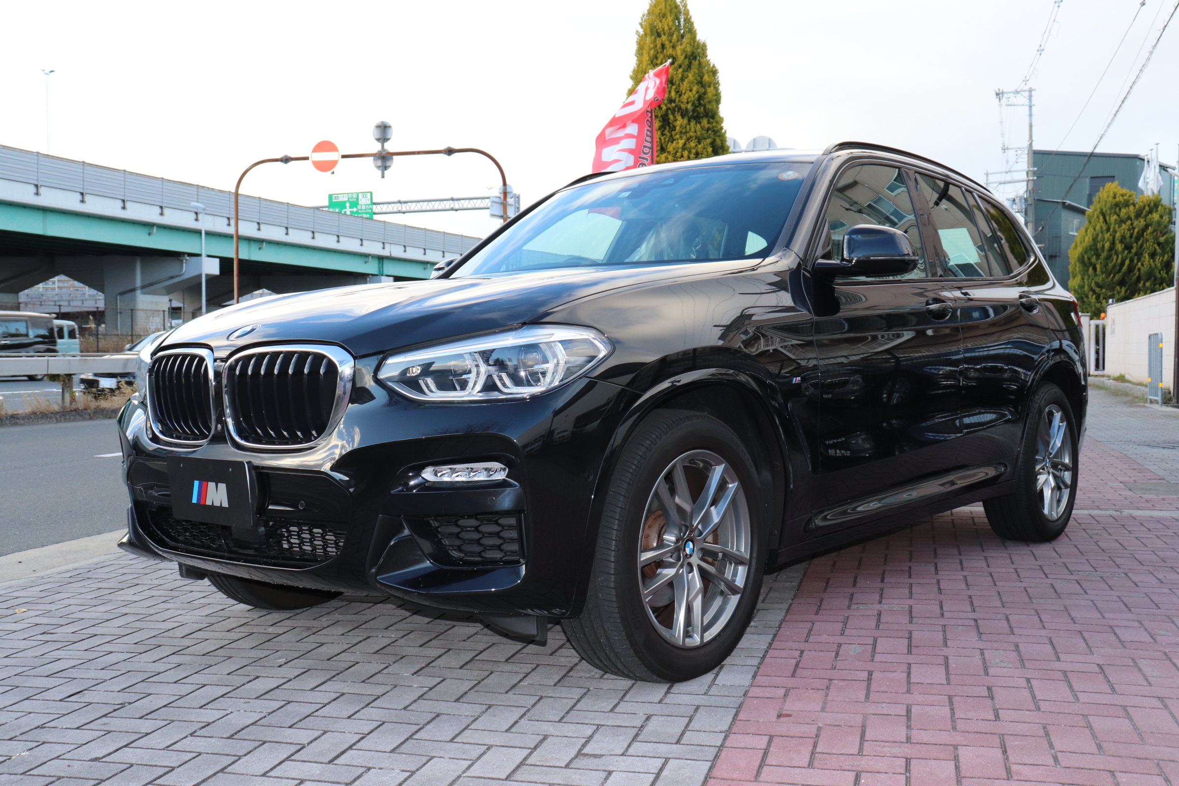 X3 xDrive20d Mスポーツ 4WD ワイヤレス充電 オートリアゲート車両画像09