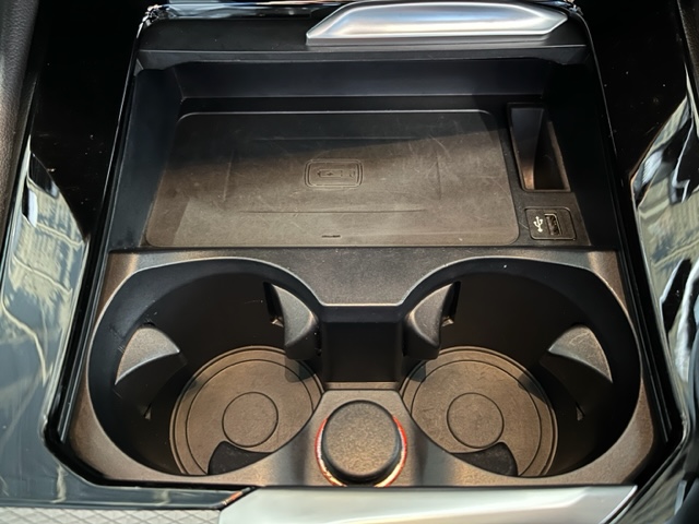 X3 xDrive20d Mスポーツ 4WD ワイヤレス充電 オートリアゲート シートヒーター車両画像15