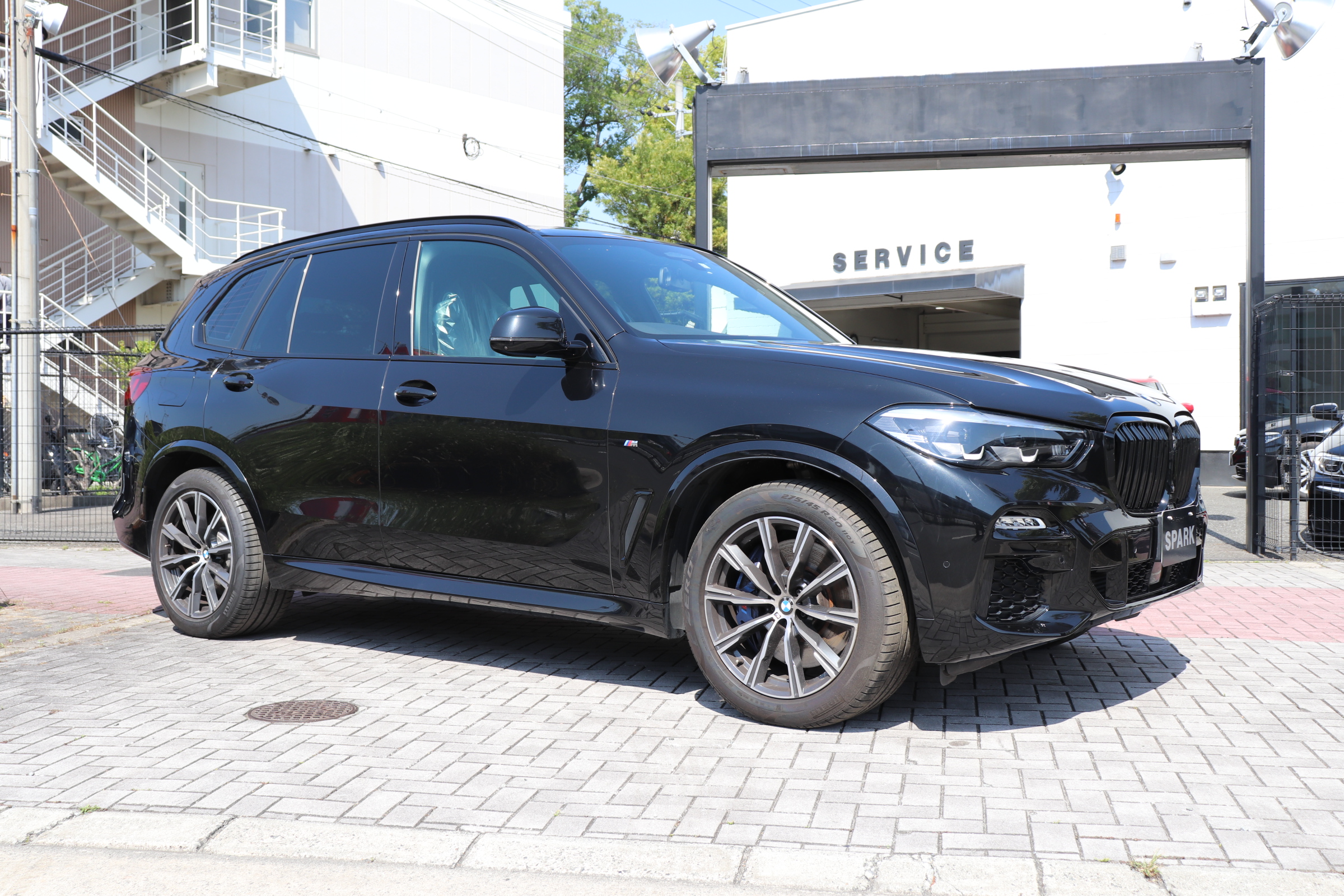 X5 xDRive35d  Mスポーツ　パノラマサンルーフ　ブラックレザーシート車両画像04