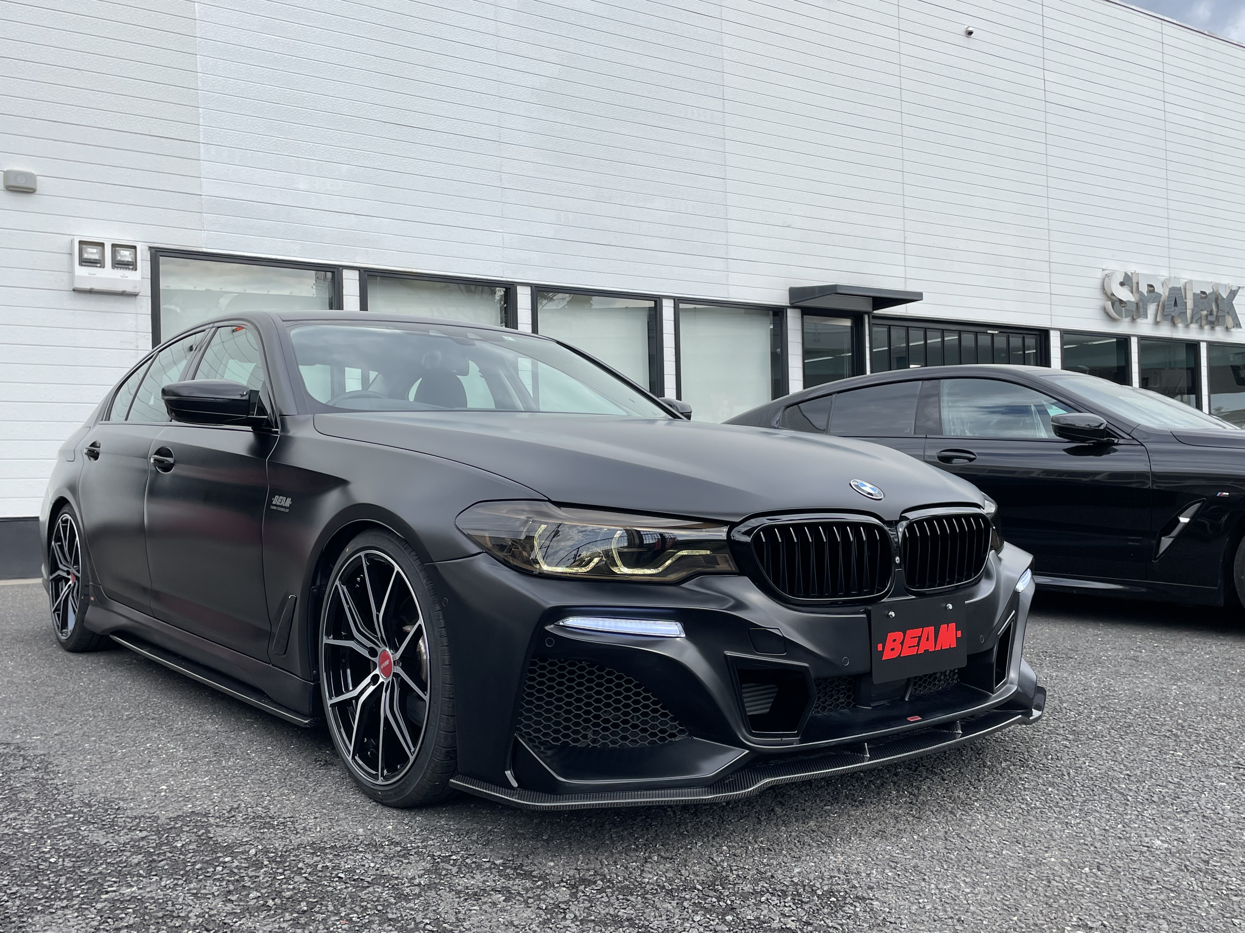 BMW G30 G31 5シリーズ 18x8J+30 245/45 9J+44 275/40 PIRELLI ラン 