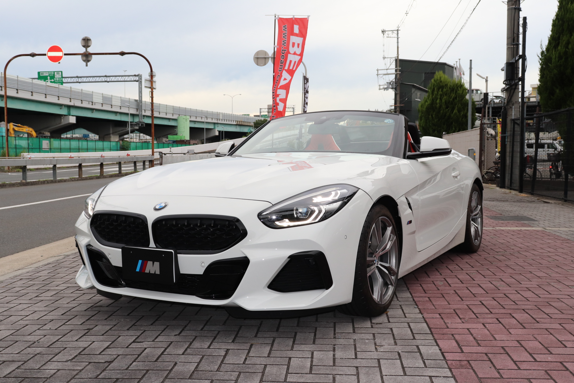 Z4 sDrive20i Mスポーツ イノベーションパッケージ レッドレザー ワンオーナー車両画像08