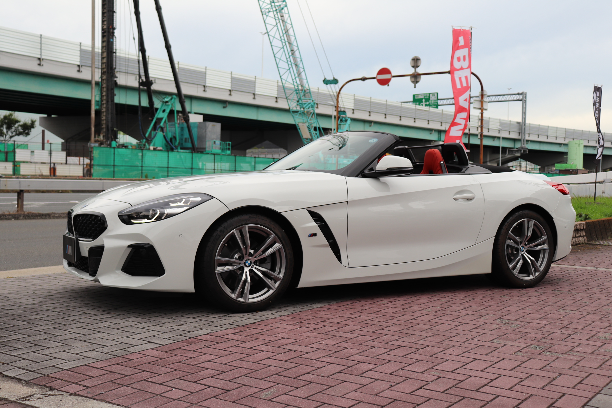 Z4 sDrive20i Mスポーツ イノベーションパッケージ レッドレザー ワンオーナー車両画像07