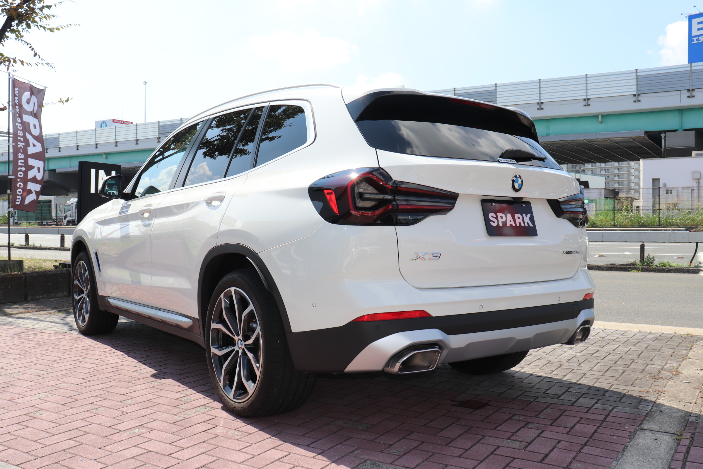 X3 xDrive20d ワンオナ レザーP パノラマSR OP20インチ ジェスチャーC車両画像07