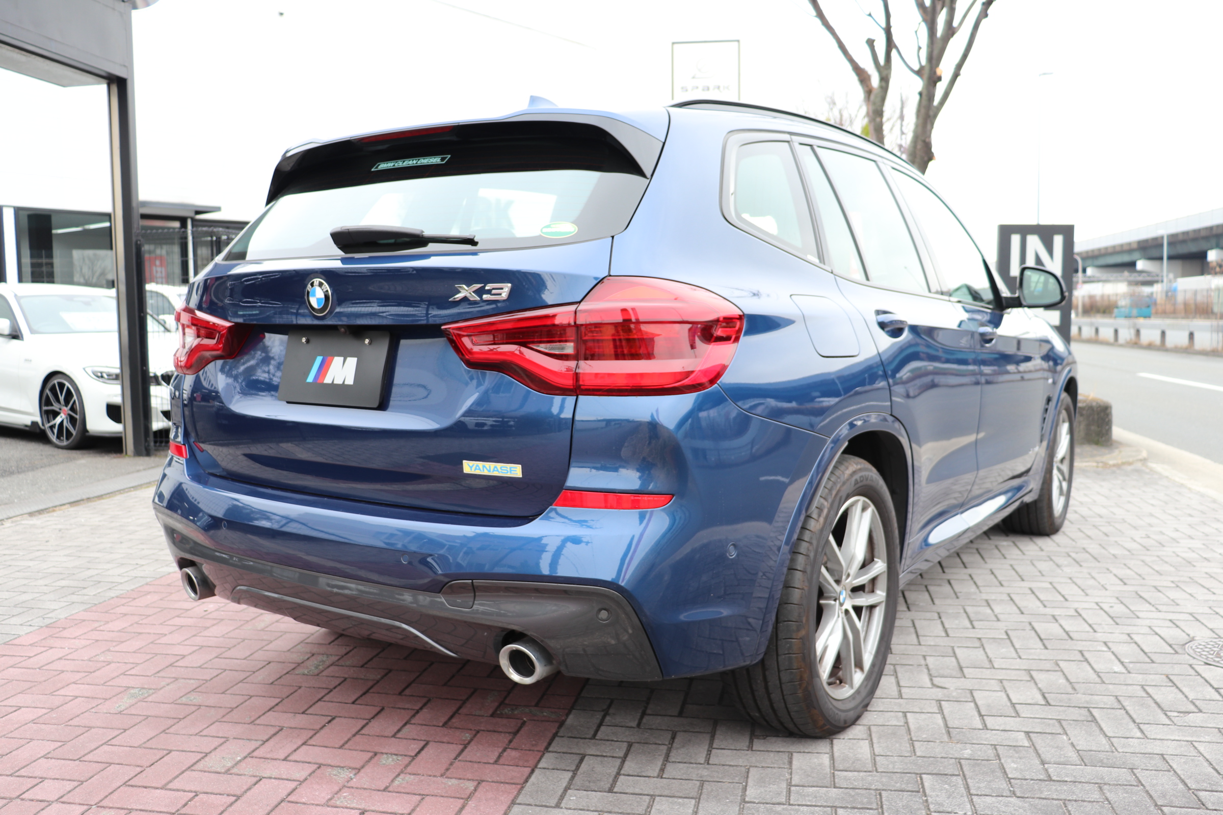 X3 xDrive 20d Mスポーツ ハイラインパッケージ ワンオーナー 茶革 HUD車両画像05