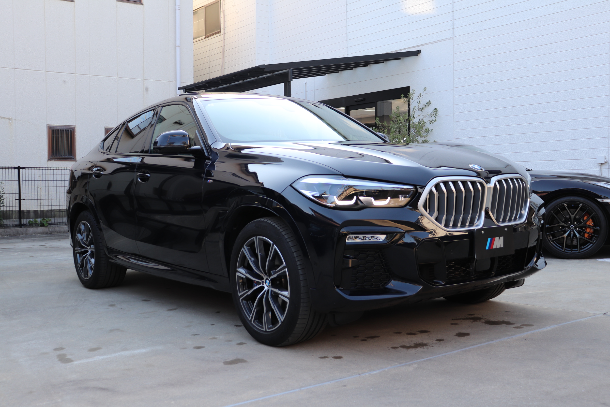 X6 xDrive35d Mスポーツ ワンオーナー コンフォート＆プラスP パノラマSR 茶革車両画像02