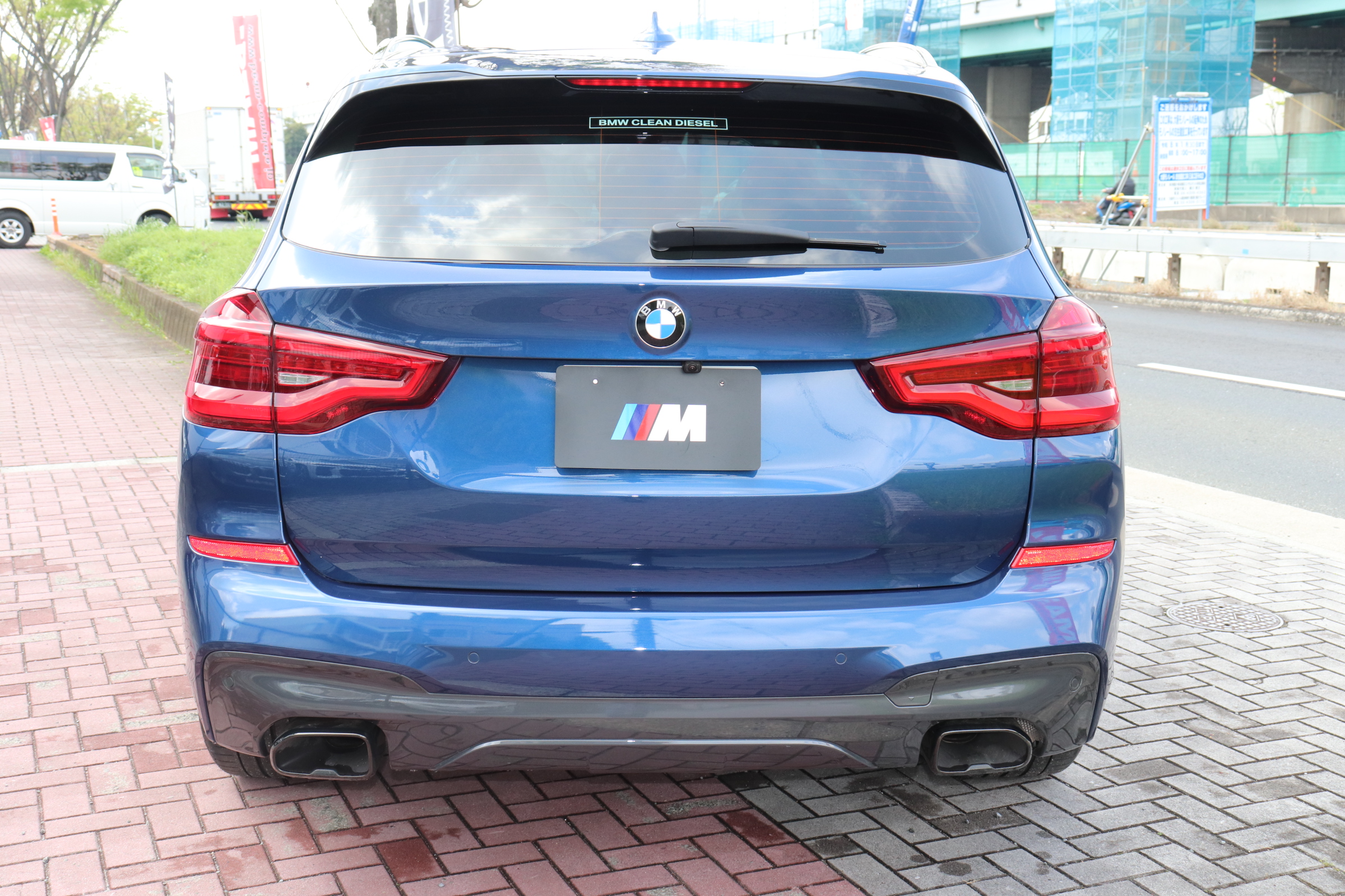 X3 M40ｄ ハイラインＰ 3Dデザインフロントリップ ローダウン 20インチブラックＡＷ車両画像06