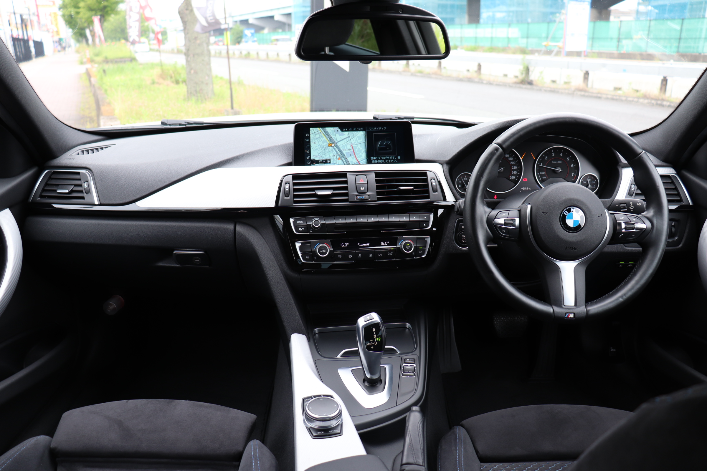 318i Mスポーツ 20インチホイール フロントリップ ローダウン車両画像12