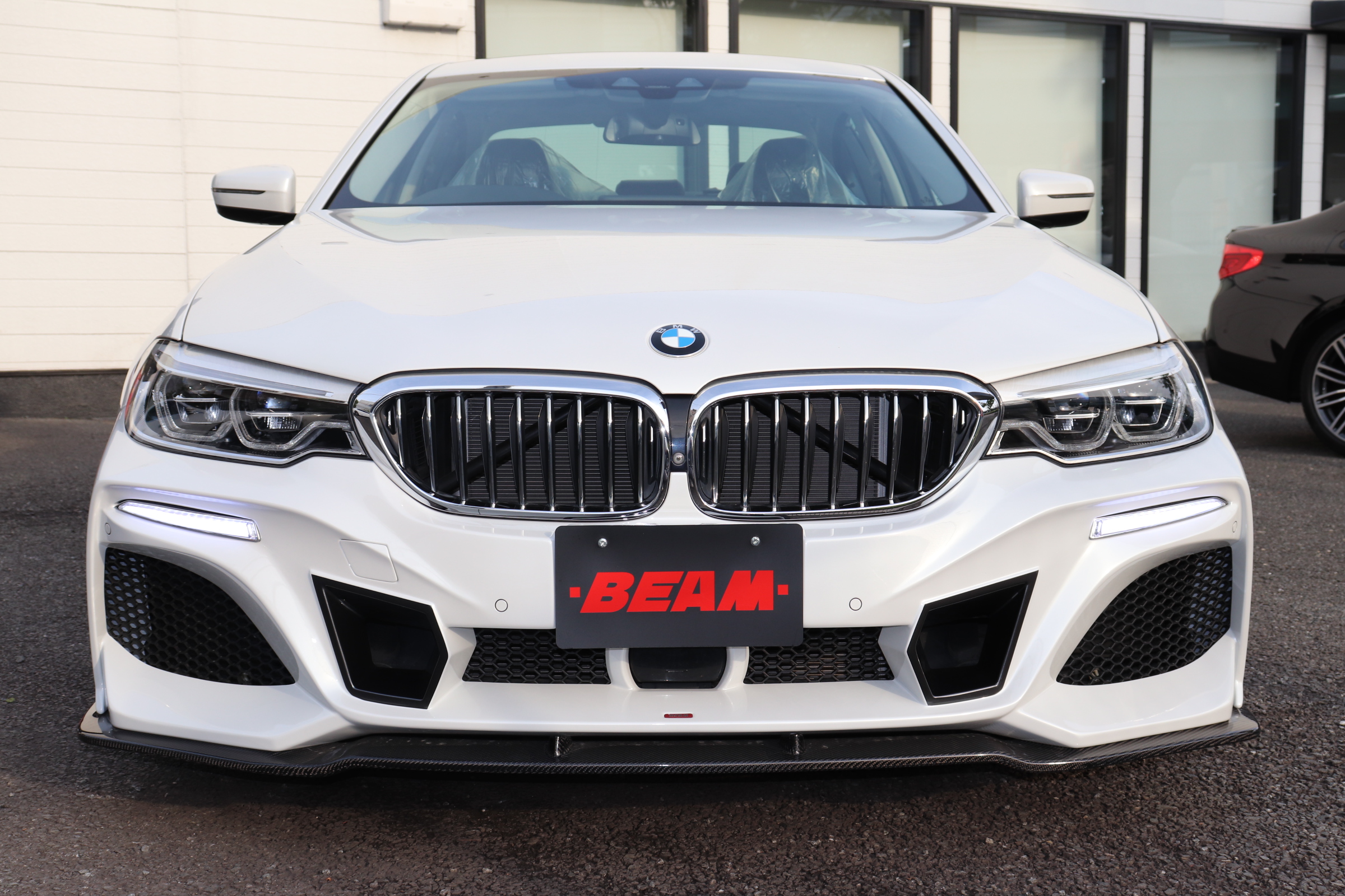 530i ラグジュアリーBEAMコンプリートカー ワンオナ 黒革 HUD ジェスチャーC車両画像02