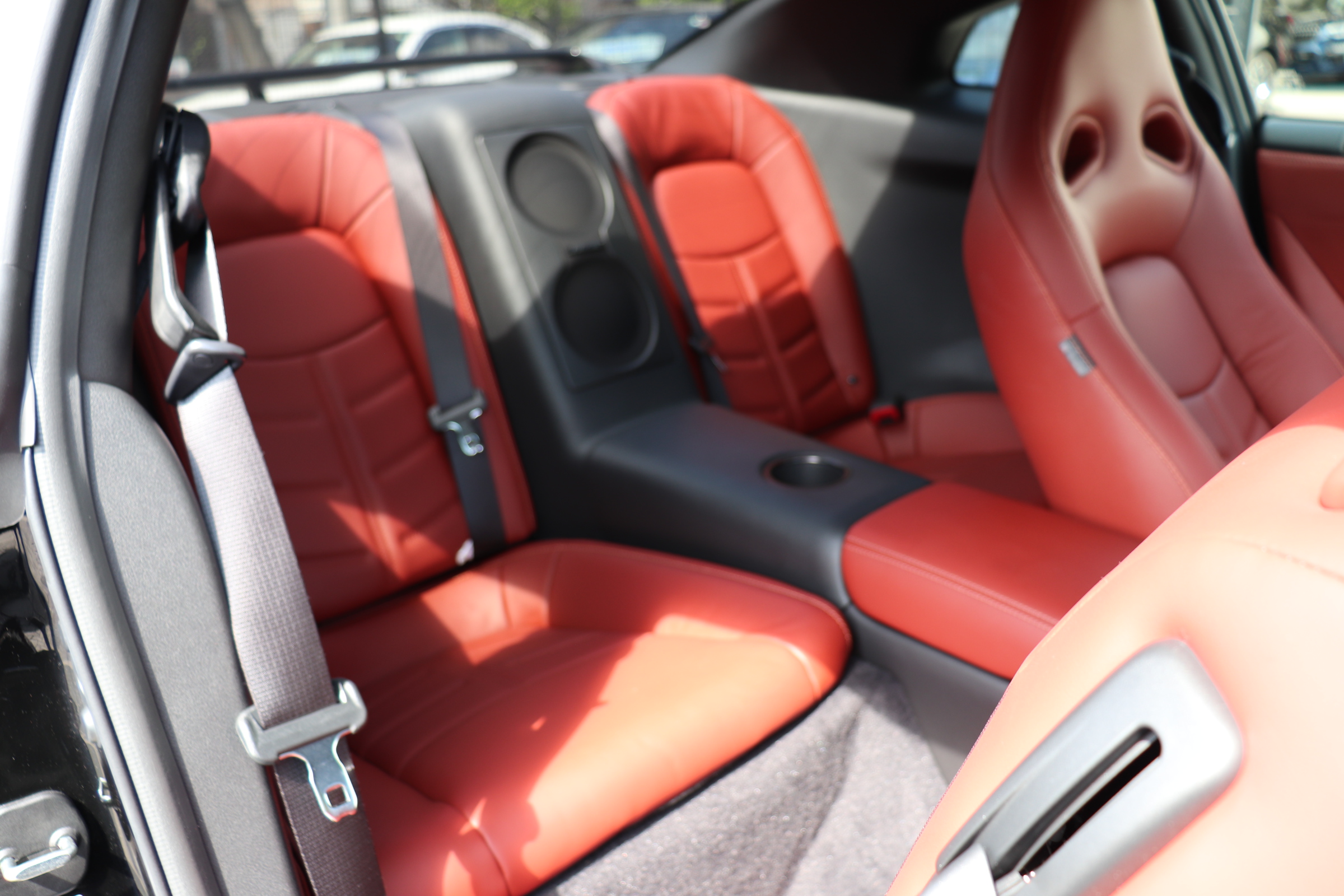 GT-R 3.8プレミアムエディション 4WD ワンオーナー 赤革 屋内保管 禁煙車両画像10