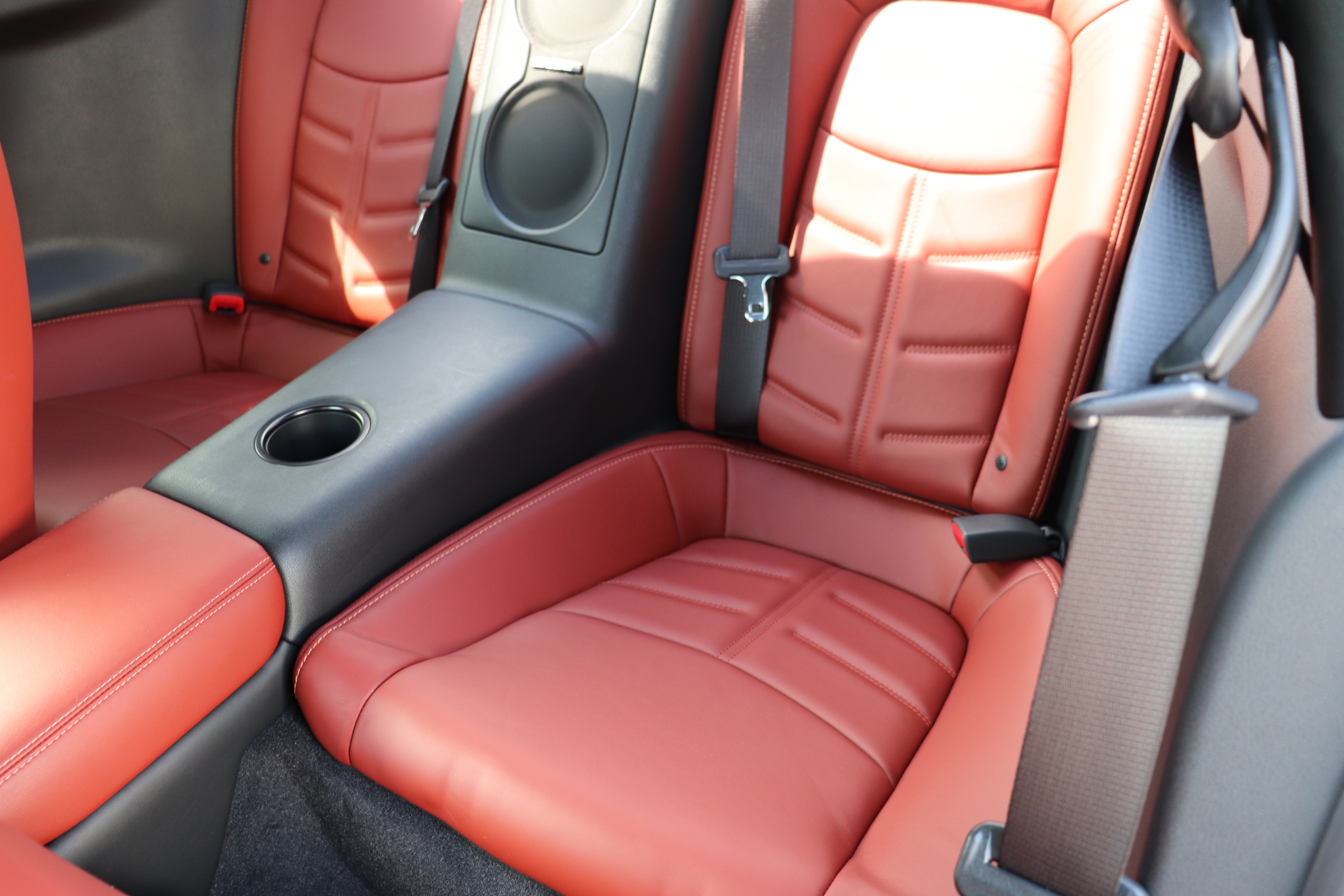GT-R 3.8プレミアムエディション 4WD ワンオーナー 赤革 屋内保管 禁煙車両画像12