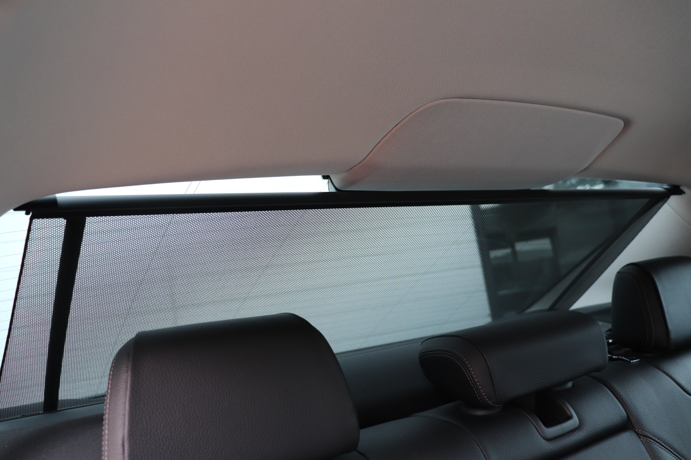 530i ラグジュアリーBEAMコンプリートカー ワンオナ 黒革 HUD ジェスチャーC車両画像14