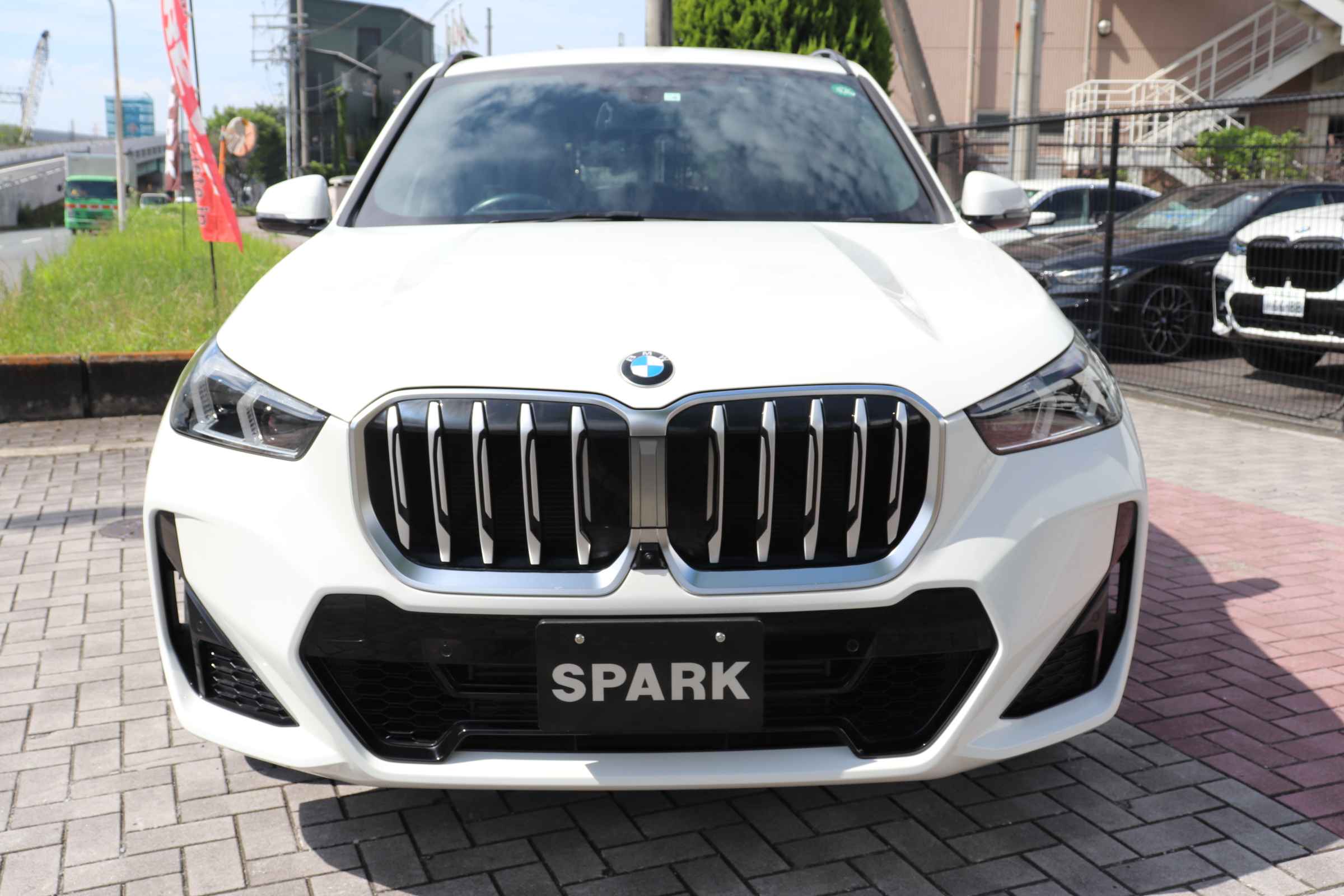 X1 ｘDrive 20i Ｍスポーツ 全周カメラ アンビエントライト オートRゲート車両画像02