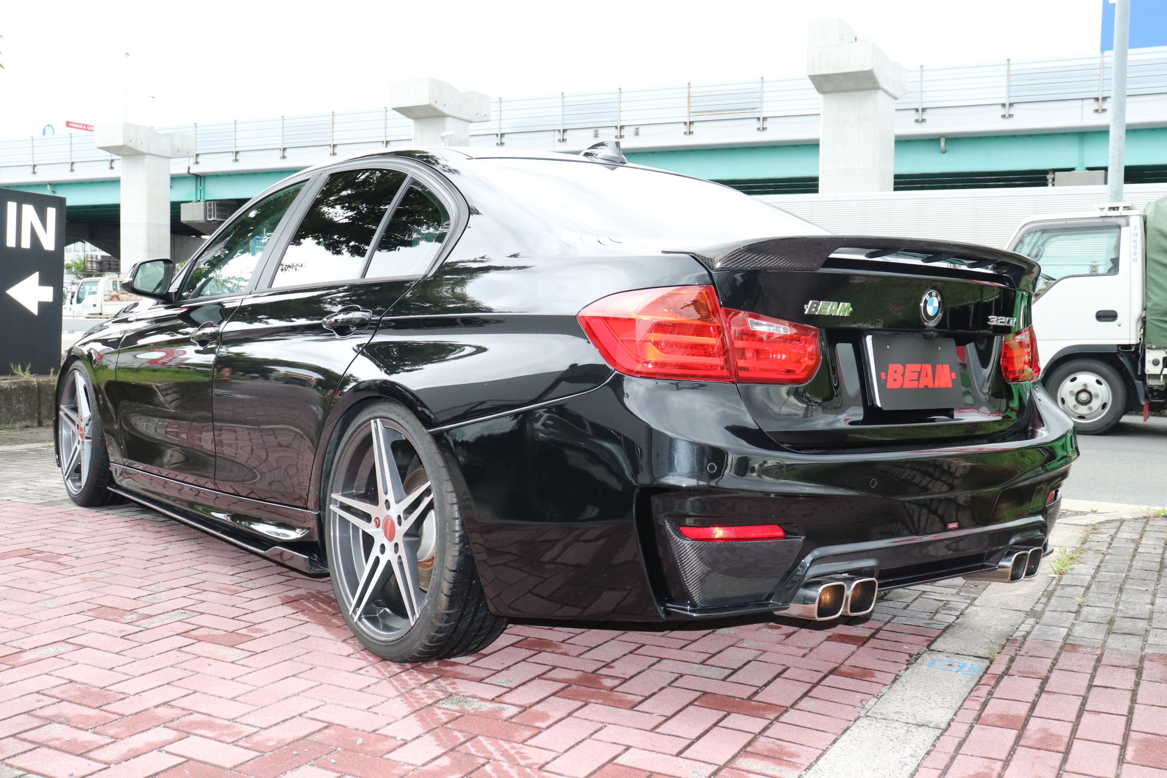 320i BEAMコンプリートカー ACC ブラックグリル アンドロイドモニター車両画像07