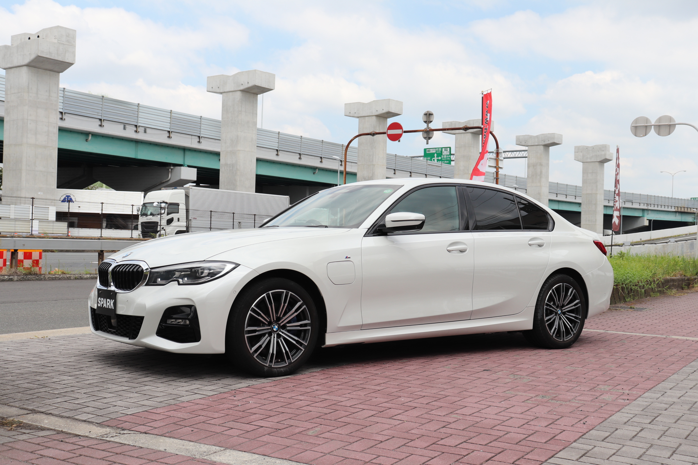 330e Mスポーツ エディション ジョイプラス ワンオーナー コニャックレザー車両画像08