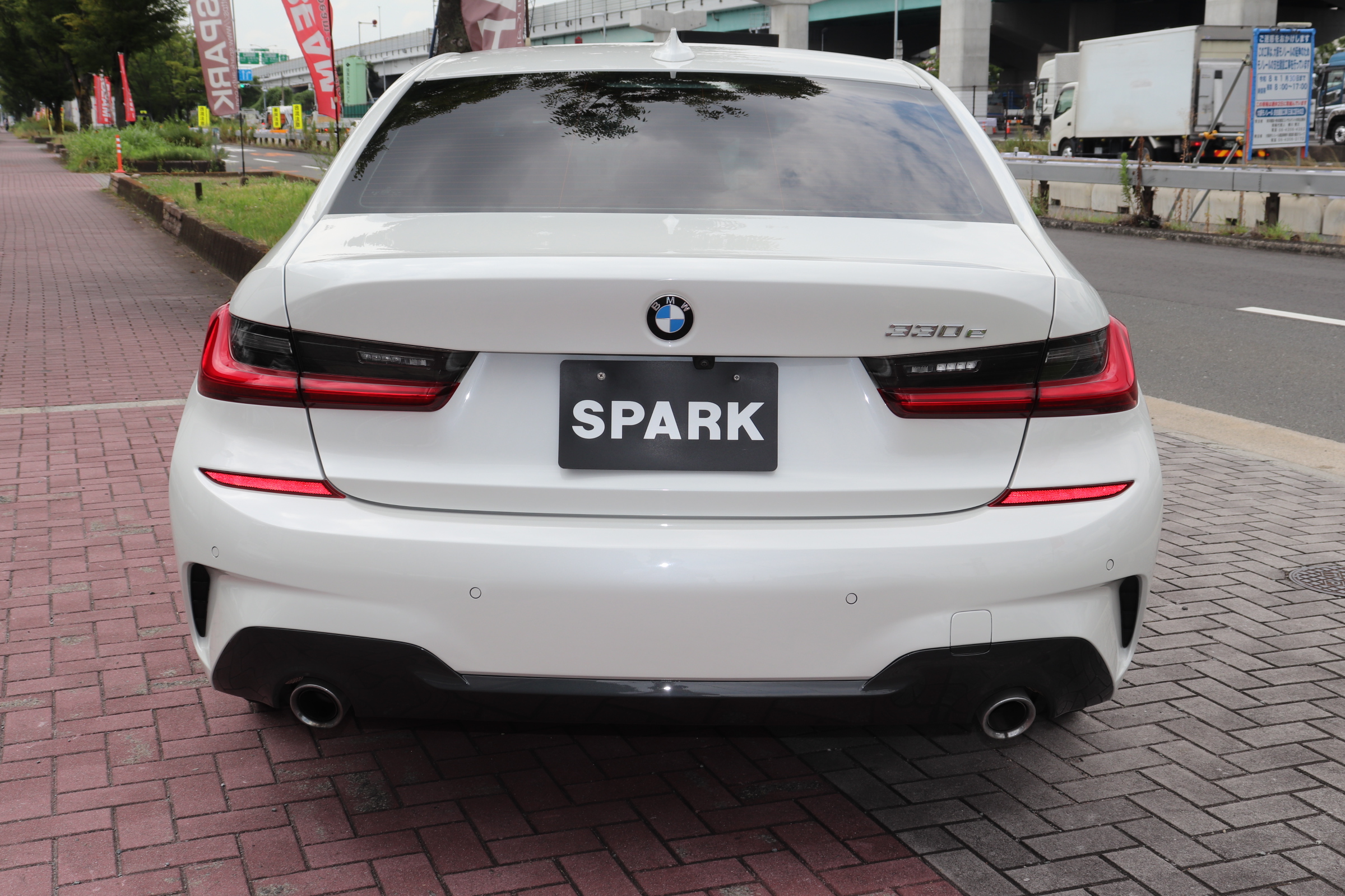 330e Mスポーツ エディション ジョイプラス ワンオーナー コニャックレザー車両画像06