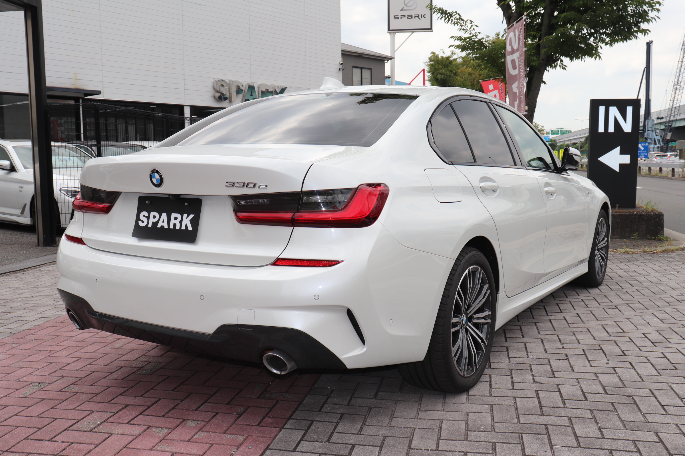 330e Mスポーツ エディション ジョイプラス ワンオーナー コニャックレザー車両画像05