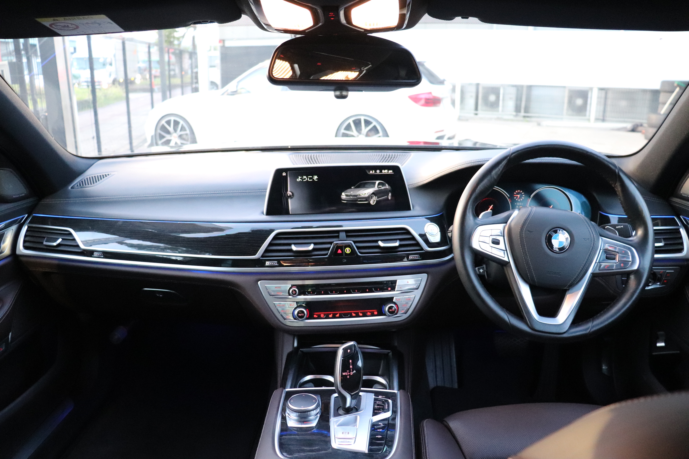 740i Mスポーツ サンルーフ モカレザー マッサージ付きフロントシート車両画像13