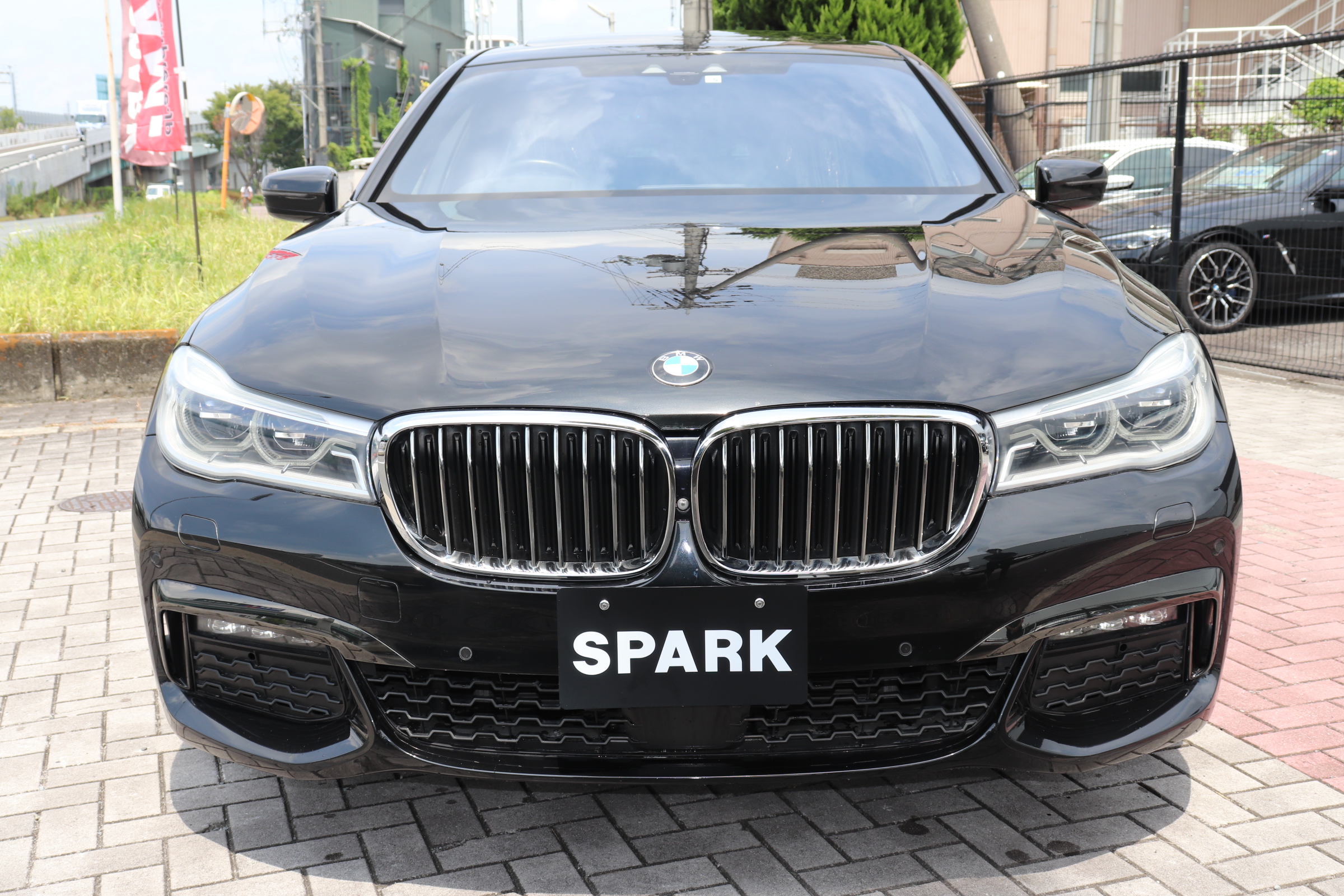 740i Mスポーツ サンルーフ モカレザー マッサージ付きフロントシート車両画像02