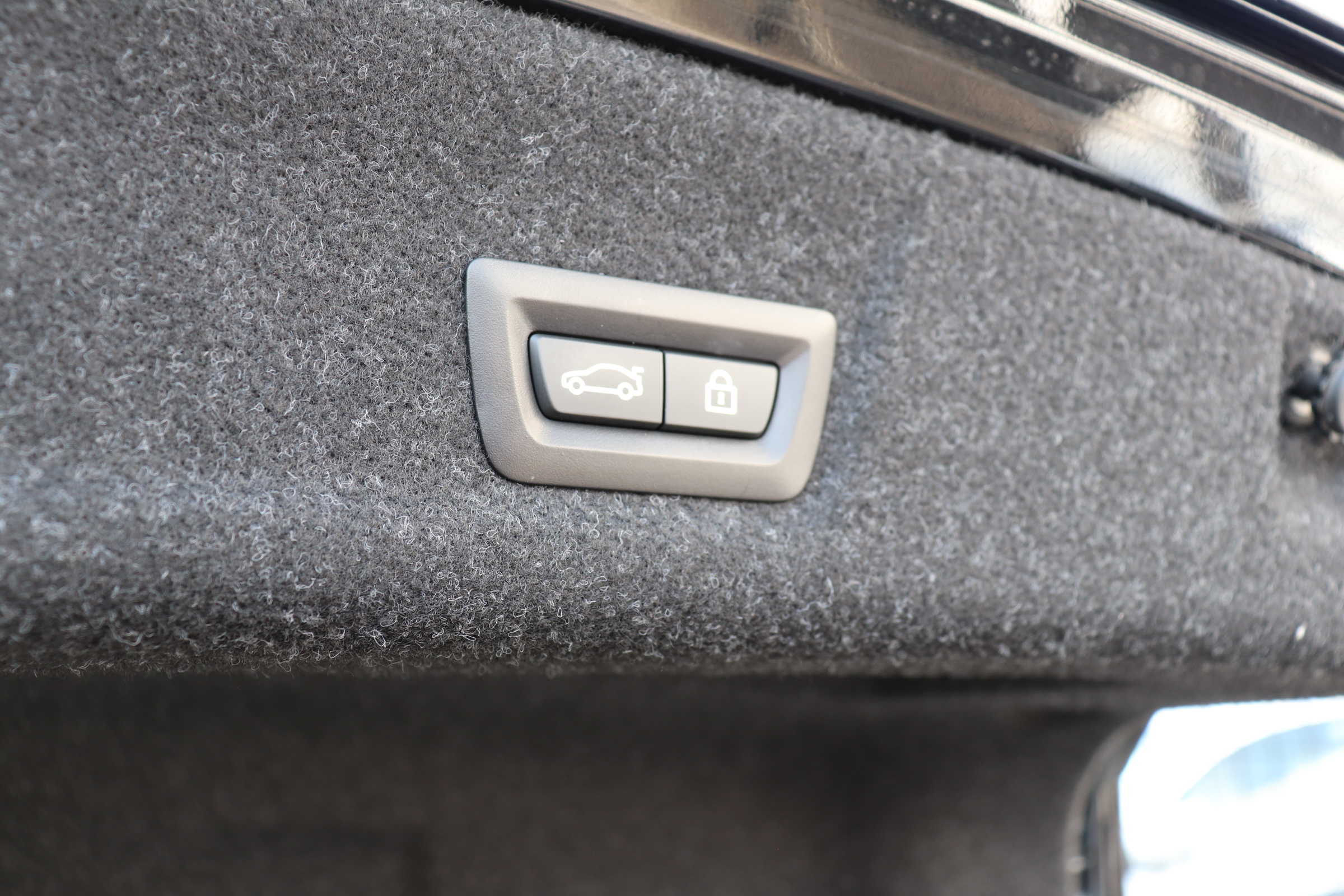 320i ハイラインパッケージ BEAMコンプリートカー ブラックレザー オートトランク車両画像15