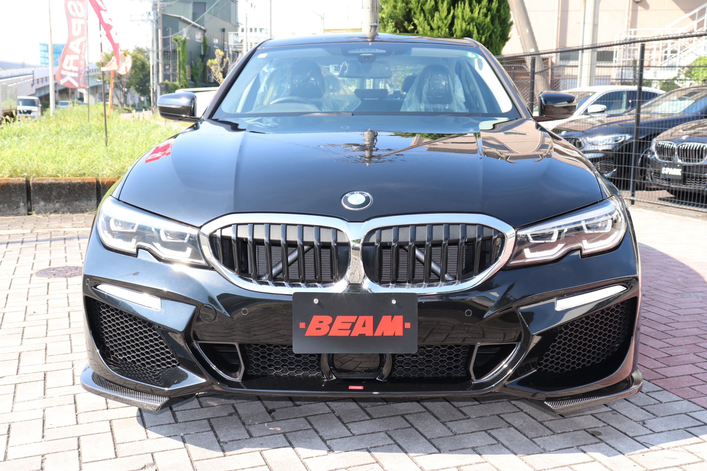 320i ハイラインパッケージ BEAMコンプリートカー ブラックレザー オートトランク車両画像02